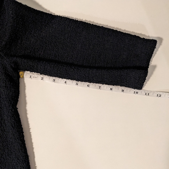 CHANEL Uniform Classic Bouclé Button-front Collared 3/4 Sleeve Top | Black - Picture 12 of 14